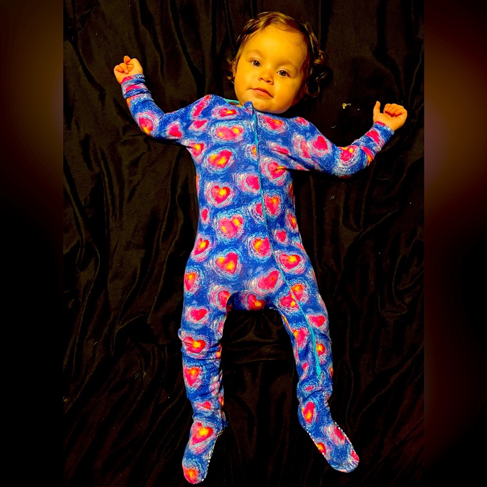 Free Birdees bamboo footie 6-12 months